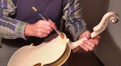 violin varnish mastic gum